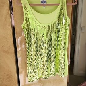 EUC--DG2 by Diane Gilman Sequin Sleeveless Tank Top in Yellow Green